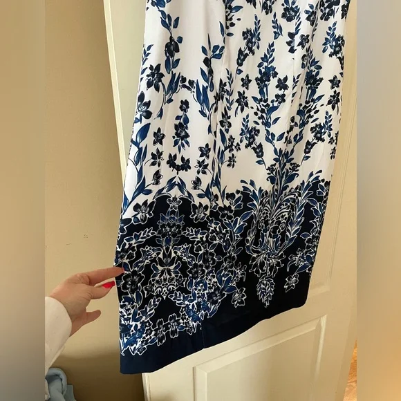 Jessica London Floral Sleeveless Dress - White and Blue Women’s Size 16W - Picture 13 of 16